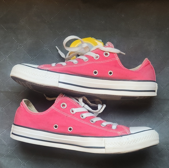 Converse Pink Sneakers M7/W9 - Picture 4 of 8